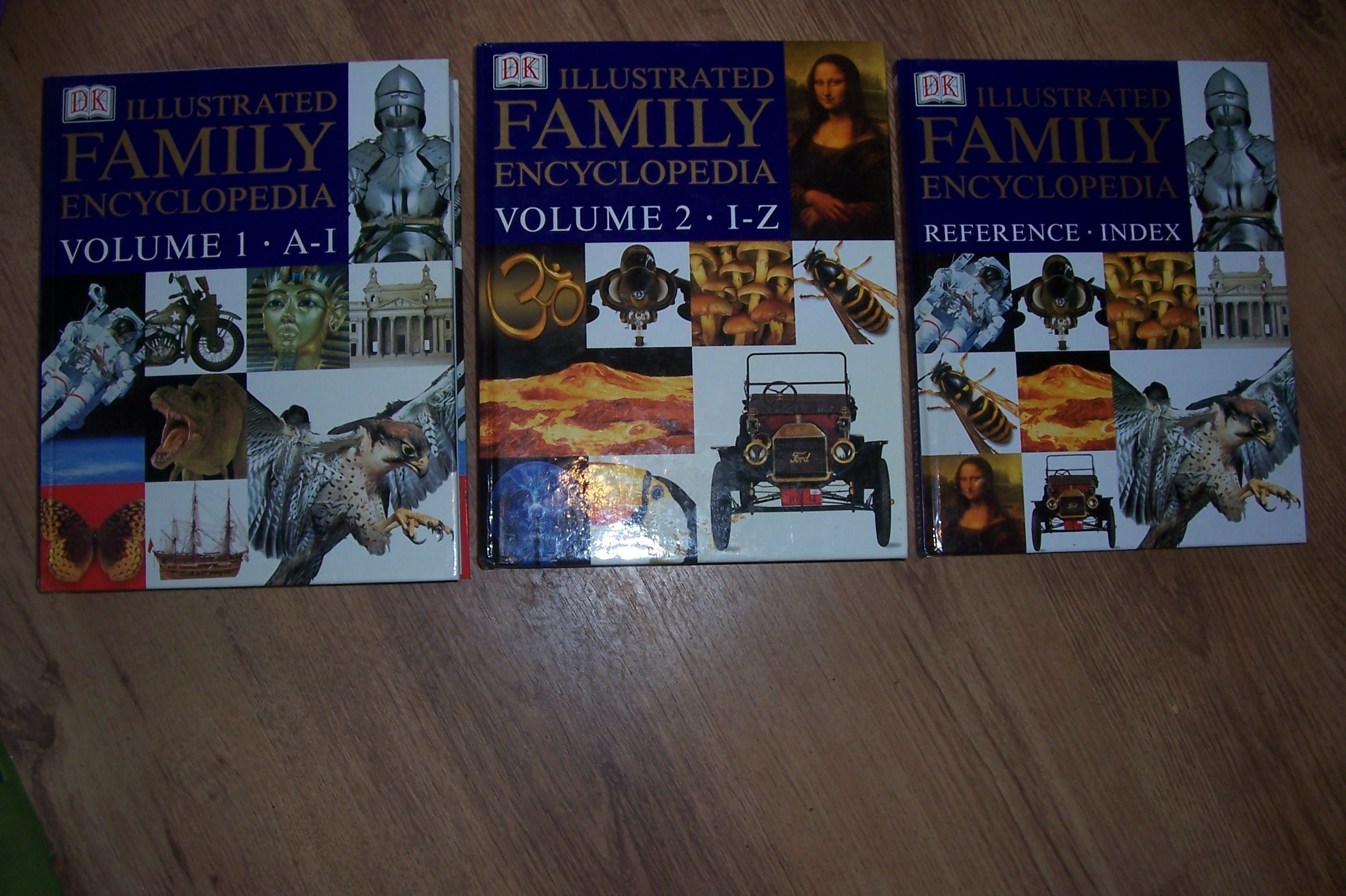 Dorling Kindersley Illustrated Family Encyclopedia